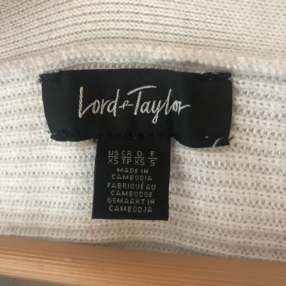 SALE Lord & Taylor Lace Up Sleeve Sweater - Picture 3 of 6